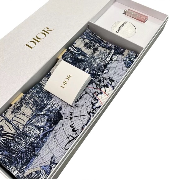 NIB DIOR Around The World Limited Edition Bday Platinum Exclusive Set - Picture 9 of 10